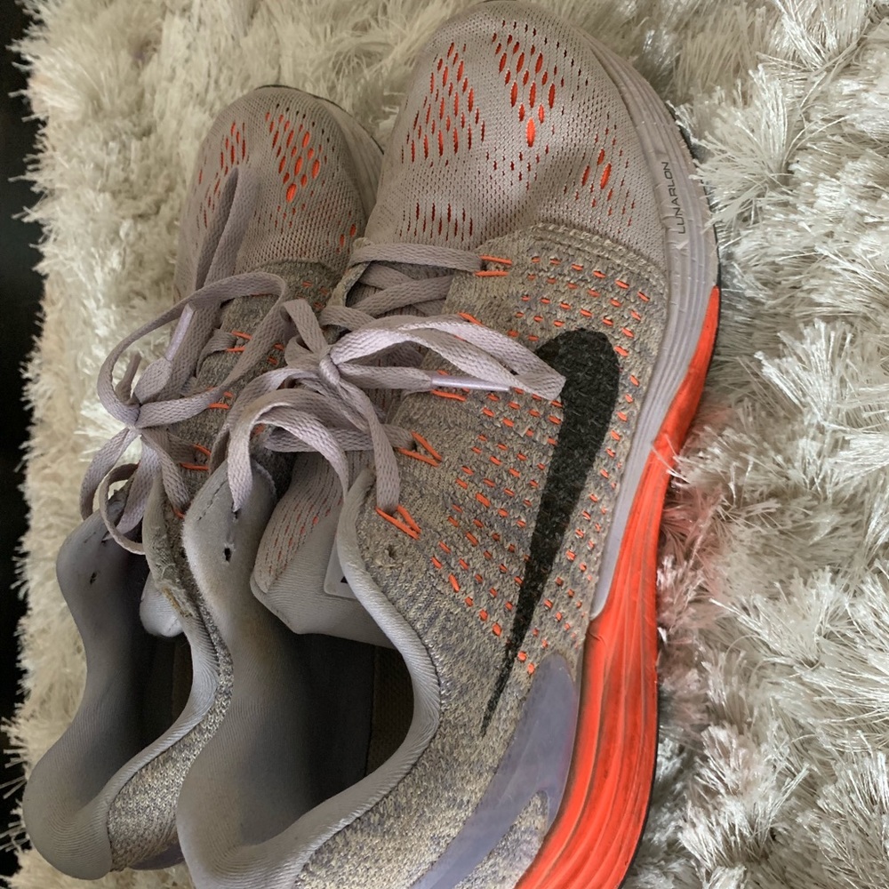 Nike Running Sneakers - Picture 3 of 6